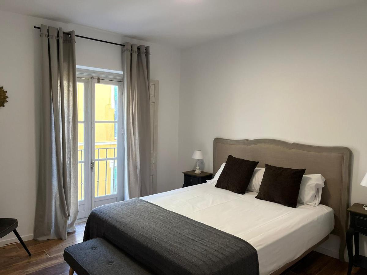 Ti2 Duplex Con Terraza Privada, 120 Metros De La Catedral Apartment Севиля Екстериор снимка
