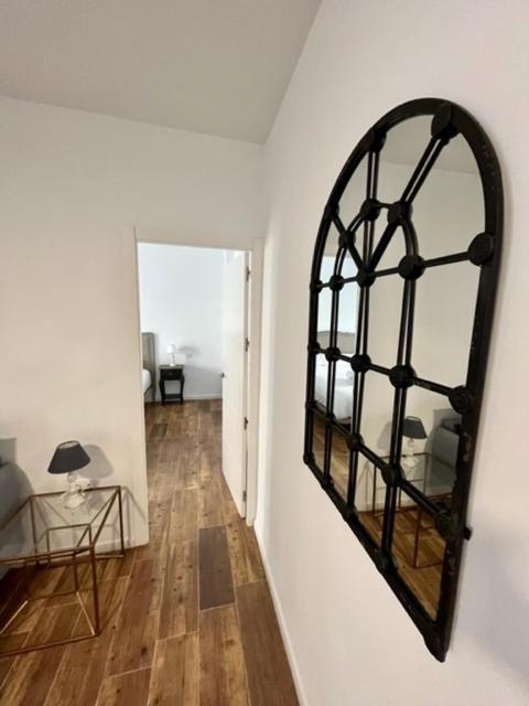 Ti2 Duplex Con Terraza Privada, 120 Metros De La Catedral Apartment Севиля Екстериор снимка